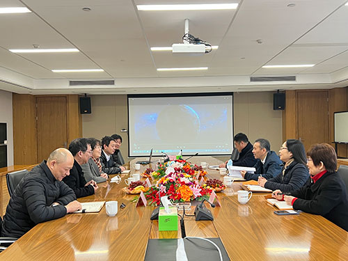 上海市青浦區(qū)總工會主席高健一行來我公司考察指導工作(圖2) 上海市青浦區(qū)總工會主席高健一行來我公司考察指導工作(圖2)