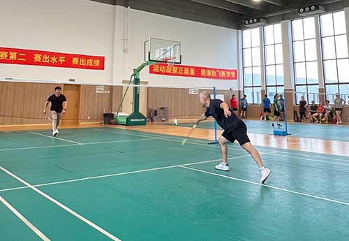 微信圖片_20230710115659.jpg 上海創(chuàng)力集團成功舉辦2023年重固鎮(zhèn)職工羽毛球比賽(圖7)