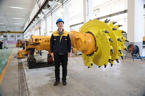 電氣車間于開義.jpg 電氣車間于開義.jpg