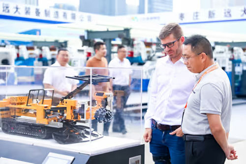 實(shí)力彰顯！上海創(chuàng)力集團(tuán)參展貴州國際能源產(chǎn)業(yè)博覽交易會取得圓滿成功(圖8)